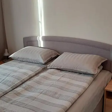 Апартаменти Pelguranna
